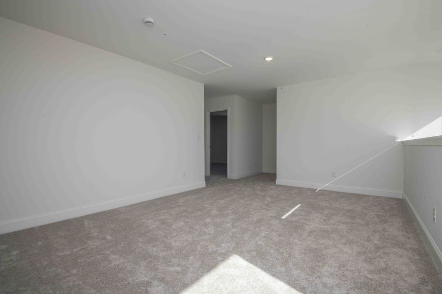 *Photo of example home. Selections and finishes may vary.