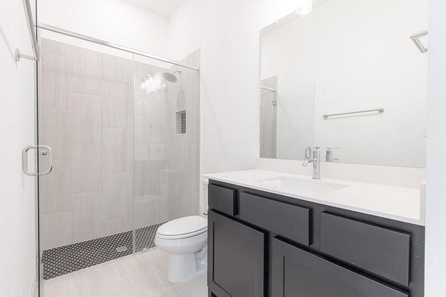 Furnished interior view inside a new home in Lariat - 80', Liberty Hill (Image 12).