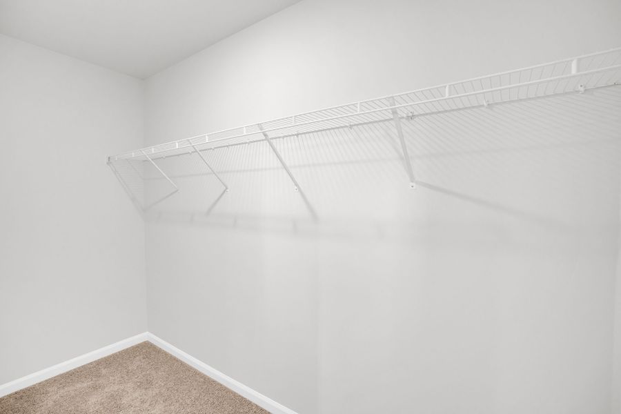 Spacious, unfurnished interior of a new home in Carriage Estates, Lexington (Image 32).