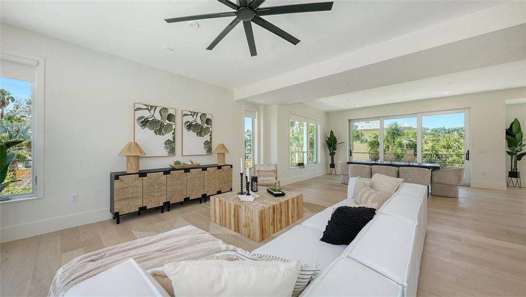 Furnished interior view inside a new home in , Sarasota (Image 64).