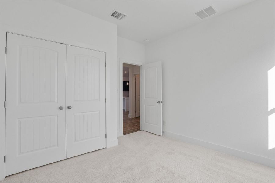 Spacious, unfurnished interior of a new home in Enclave at Cele, Pflugerville (Image 21). Spacious, unfurnished interior of a new home in Enclave at Cele, Pflugerville (Image 21).