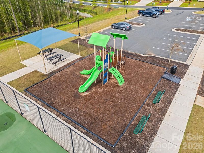 Community amenities in Fergus Crossing, York (Image 33).