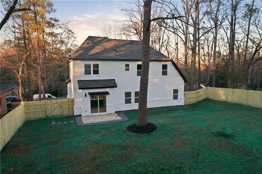 Exterior details and patio area of a home in , Conyers (Image 4).