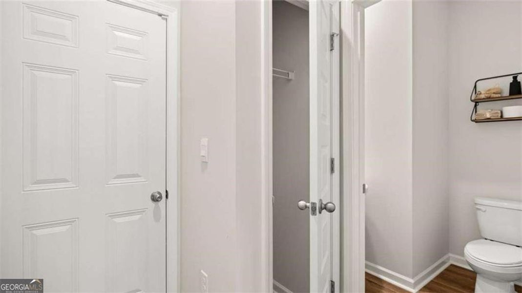 Furnished interior view inside a new home in Echo Glen, Stockbridge (Image 34).