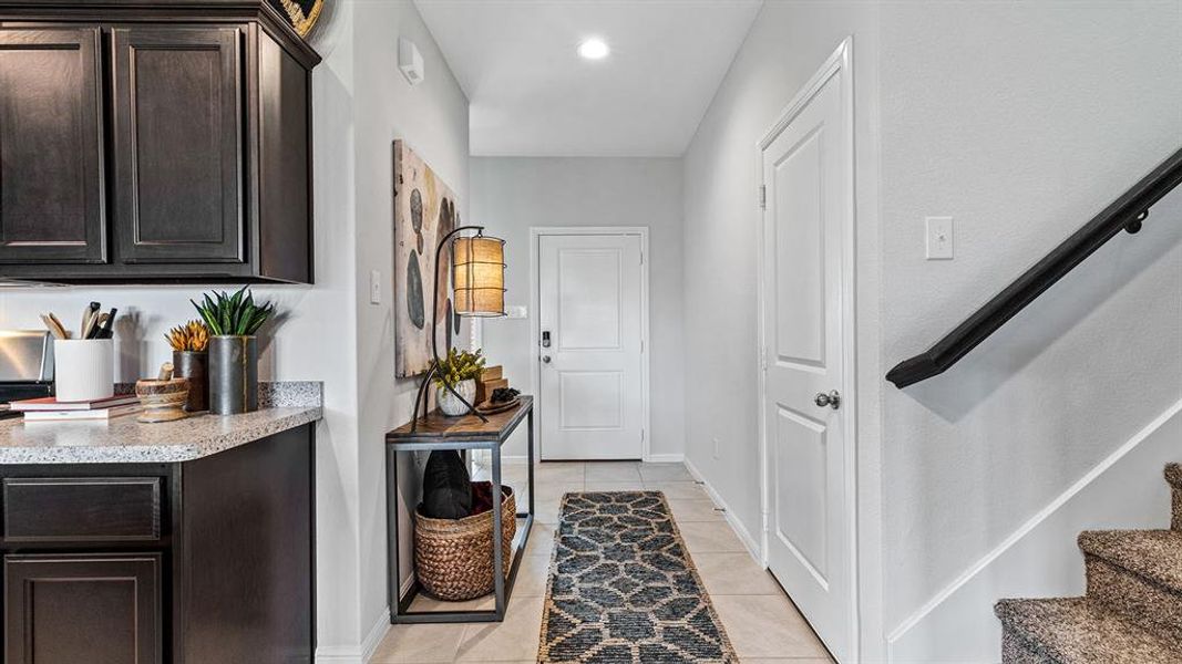 Furnished interior view inside a new home in Bella Vista, Granbury (Image 5).