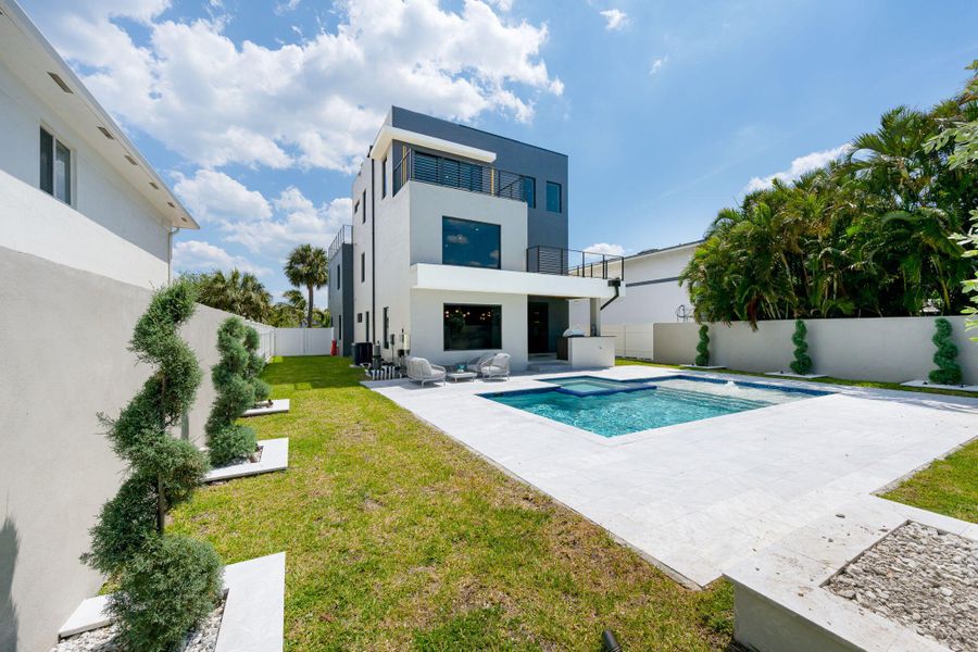 46-web-or-mls-photo-43