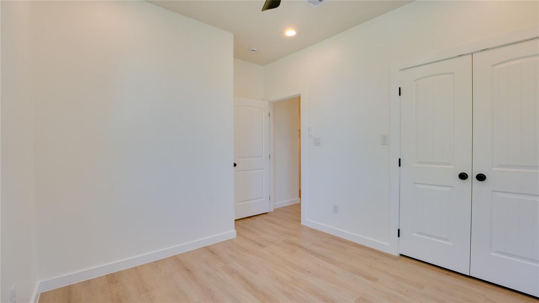 2nd bedroom