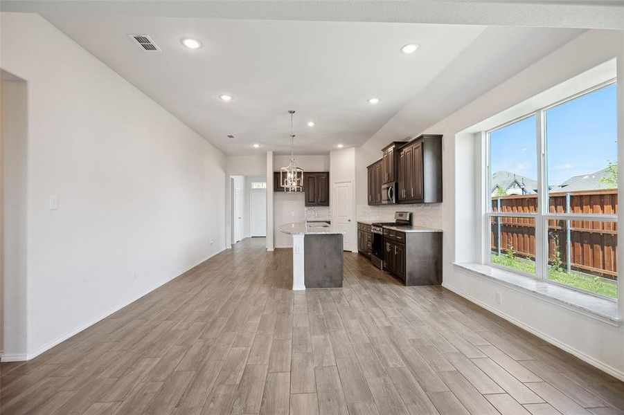 Image 38 of a home in .