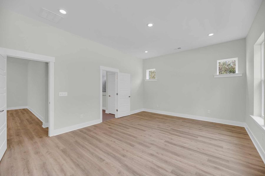 The Honeysuckle - Owner's Retreat The Honeysuckle - Owner's Retreat