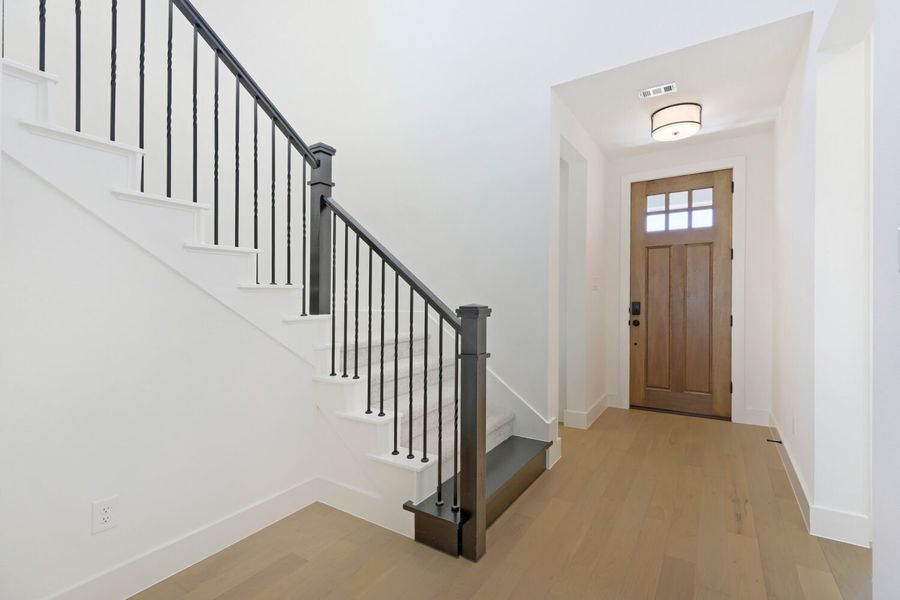 1612 Ramble - Entry