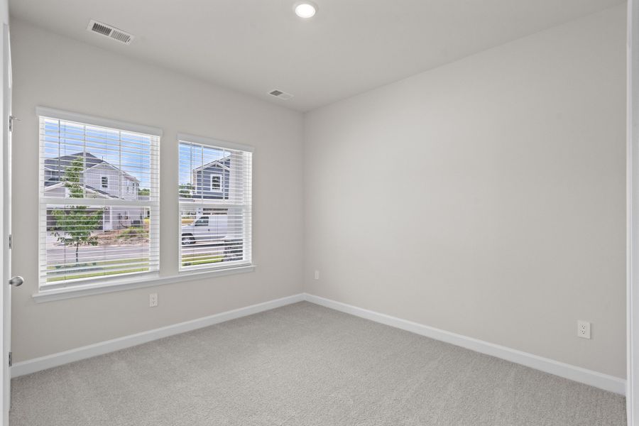 Spacious, unfurnished interior of a new home in Cypress Ridge - The Coastline Series, Longs (Image 24).