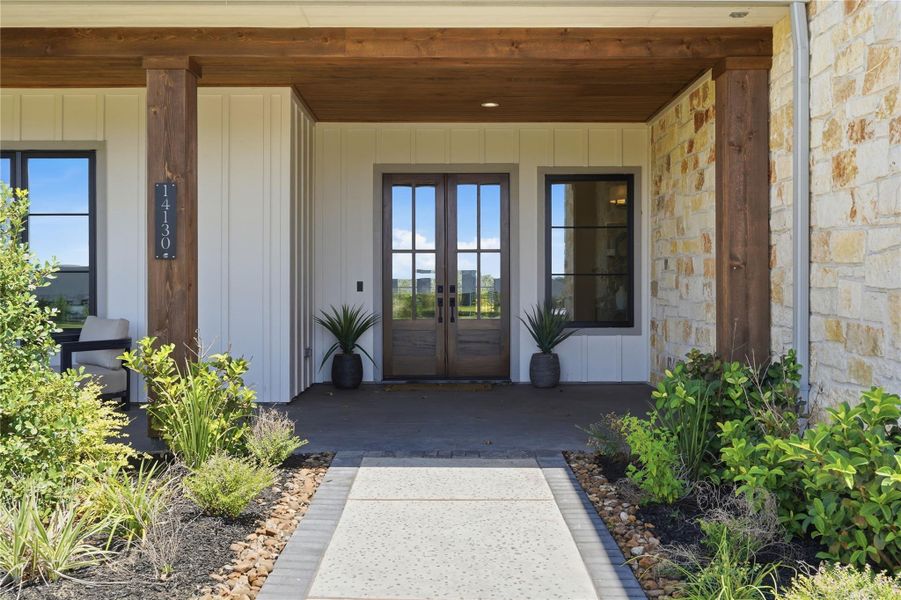 Exterior details and patio area of a home in , Willis (Image 21).