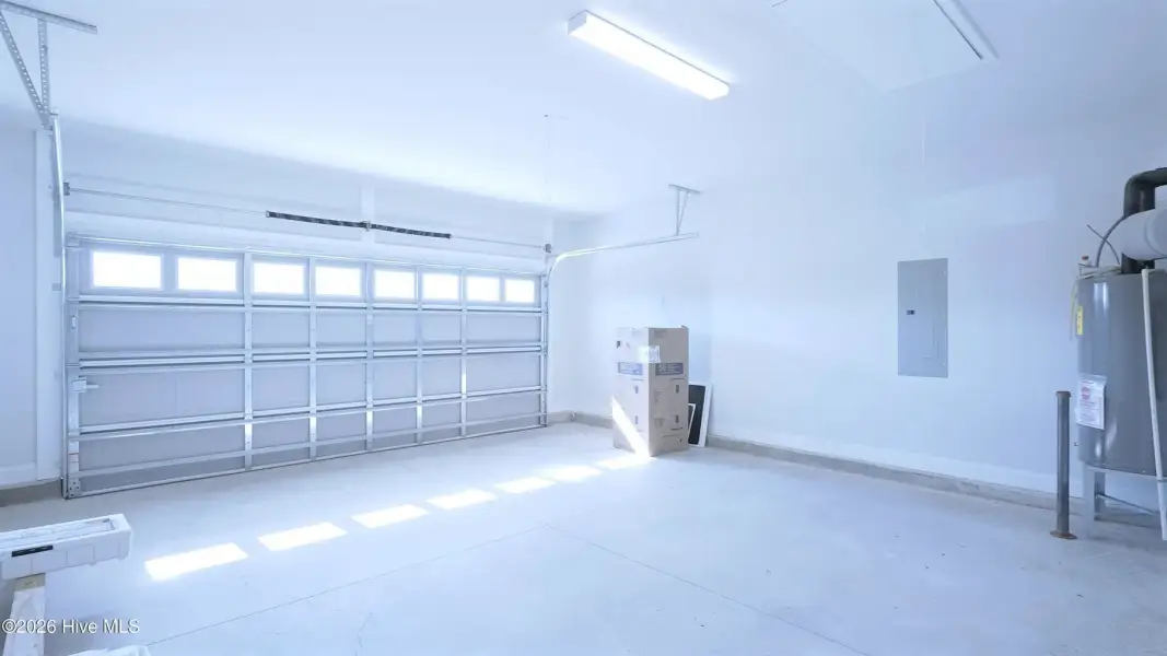 Spacious, unfurnished interior of a new home in Palmetto Creek, Bolivia (Image 34). Spacious, unfurnished interior of a new home in Palmetto Creek, Bolivia (Image 34).