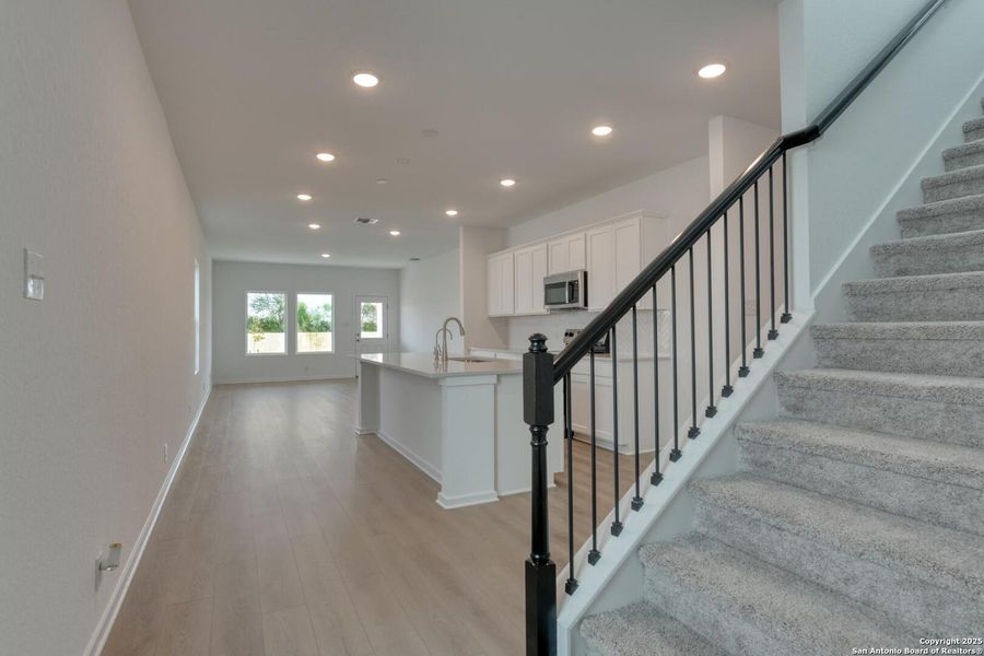 Spacious, unfurnished interior of a new home in Meadows at Hennersby Hollow 40's, San Antonio (Image 29).