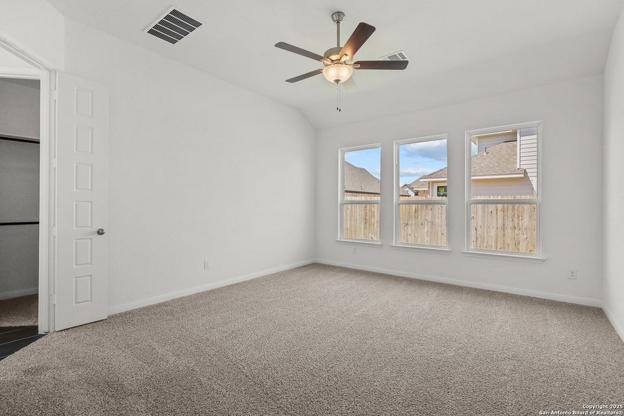 Spacious, unfurnished interior of a new home in Megan's Landing 50', Castroville (Image 20). Spacious, unfurnished interior of a new home in Megan's Landing 50', Castroville (Image 20).