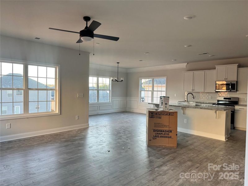 Image 24 of a home in Village at Parkside.