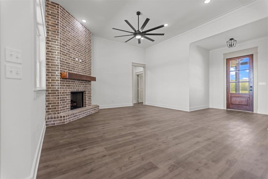 Spacious, unfurnished interior of a new home in , Lindale (Image 23).