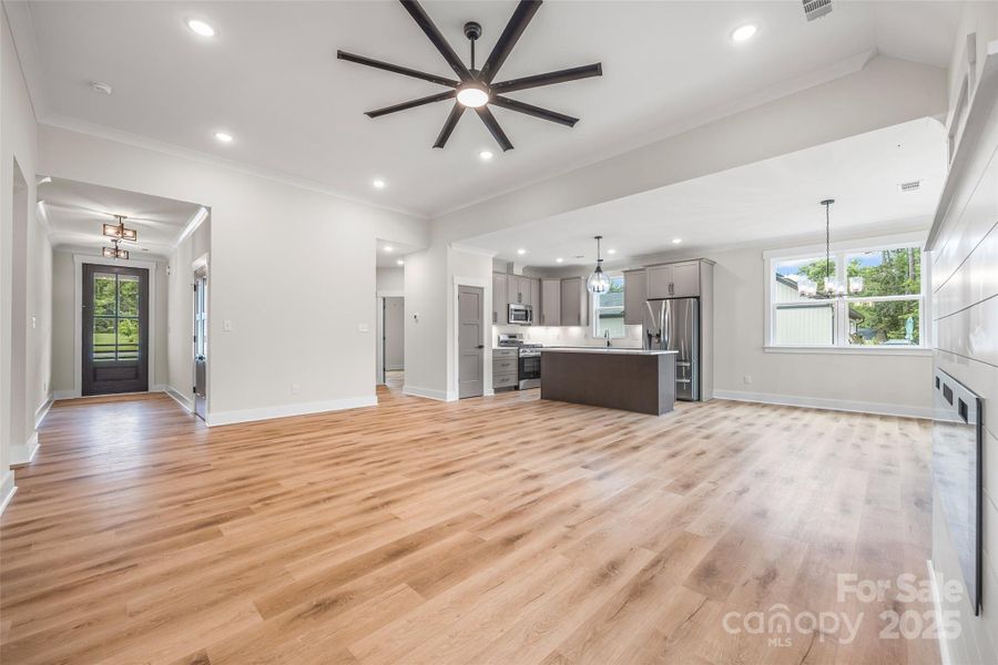 Image 28 of a home in .