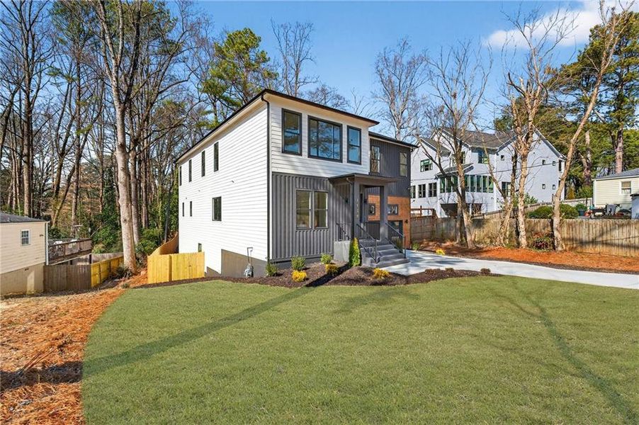 Exterior details and patio area of a home in , Atlanta (Image 31).