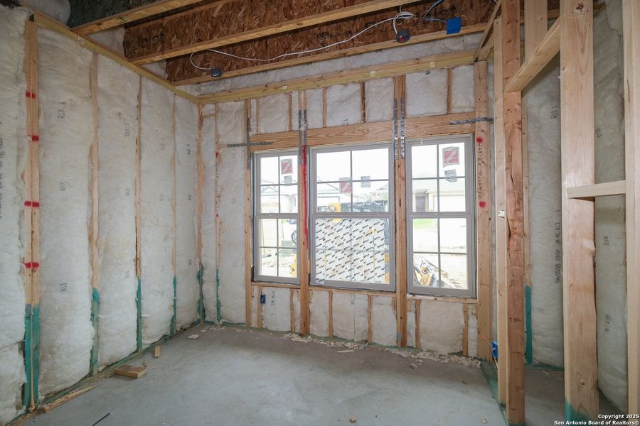 Spacious, unfurnished interior of a new home in Paloma Park, Converse (Image 18). Spacious, unfurnished interior of a new home in Paloma Park, Converse (Image 18).