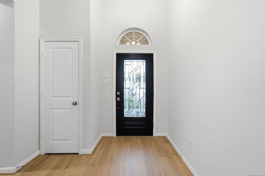 Spacious, unfurnished interior of a new home in The Woodlands at Medina Hills, Mico (Image 18).
