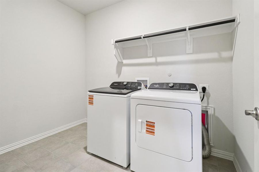 Close-up of interior finishes inside a home in Lakehaven - Premier Series, Farmersville (Image 13).