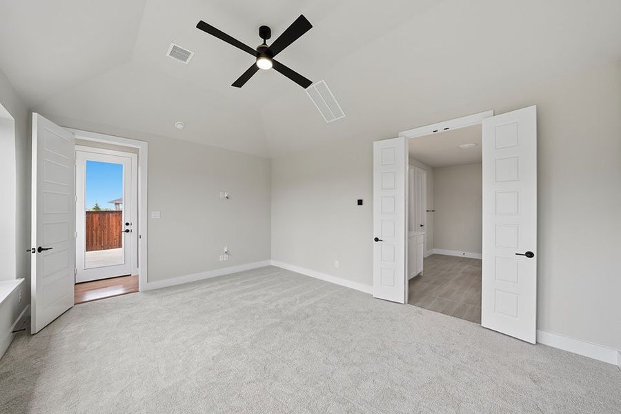 Spacious, unfurnished interior of a new home in Aster Park, McKinney (Image 28).
