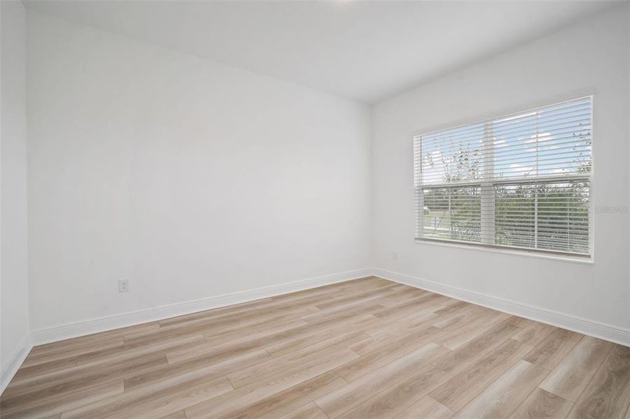 Spacious, unfurnished interior of a new home in North River Ranch, Parrish (Image 28).