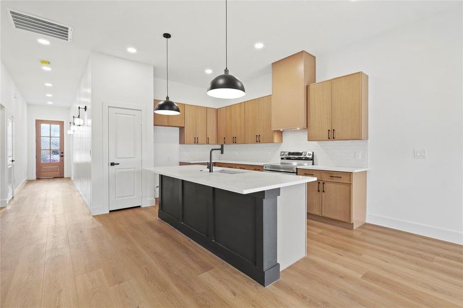 Furnished interior view inside a new home in , Dallas (Image 9).