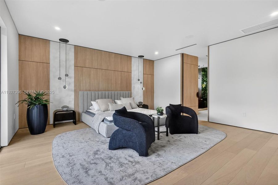 Furnished interior view inside a new home in , Biscayne Park (Image 47).