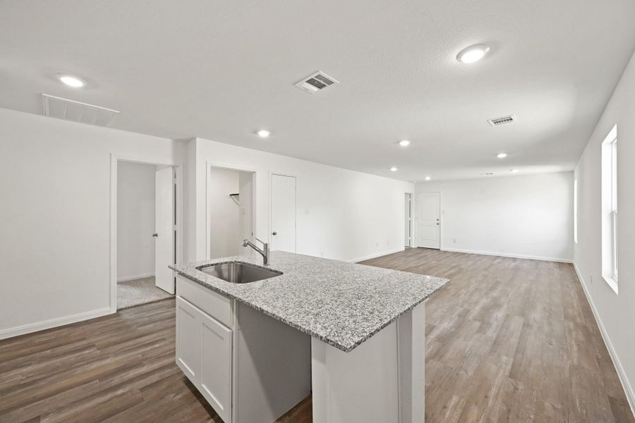 Furnished interior view inside a new home in McCrorey Trails, Conroe (Image 4). Furnished interior view inside a new home in McCrorey Trails, Conroe (Image 4).