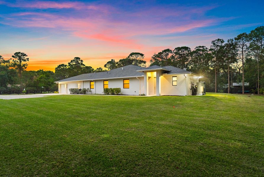 Separate In-Law/Guest Entrance