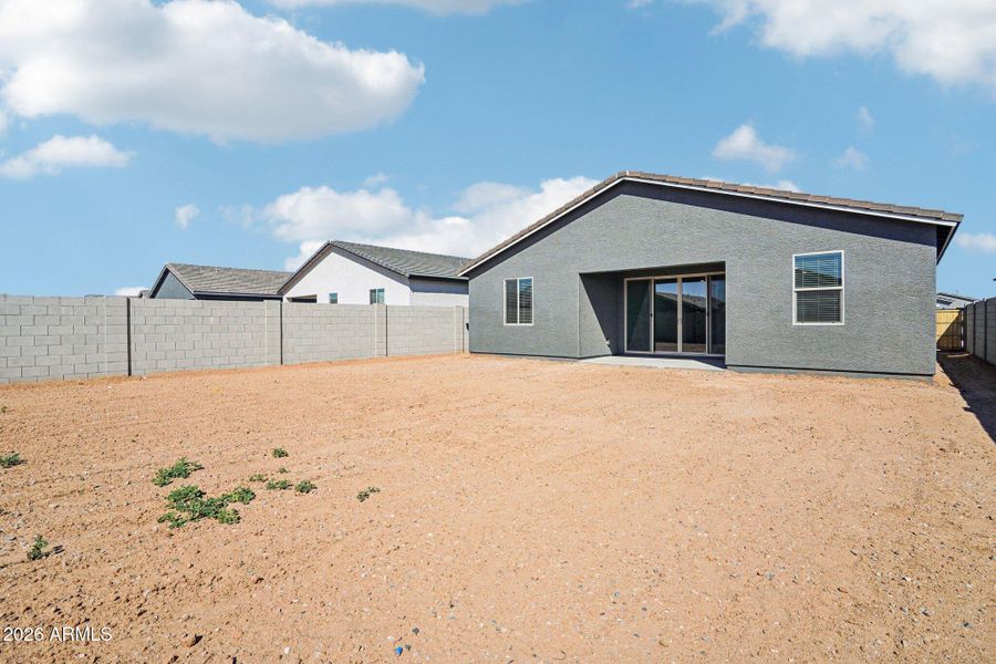 32-web-or-mls-W Camden Ave-S0703-032