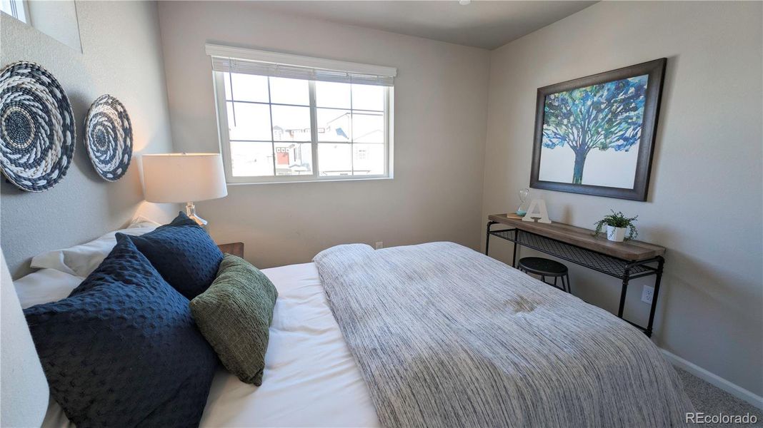 Furnished interior view inside a new home in Thompson River Ranch, Johnstown (Image 15).
