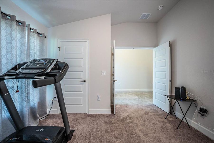 Furnished interior view inside a new home in , Winter Haven (Image 33).