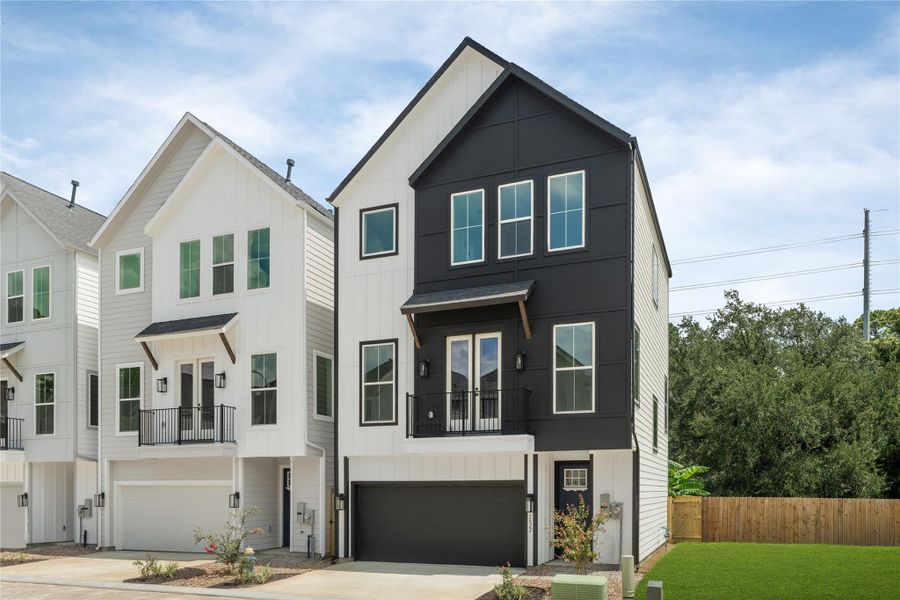 Front exterior of a new home in , Houston, TX, highlighting curb appeal (Image 21). Front exterior of a new home in , Houston, TX, highlighting curb appeal (Image 21).