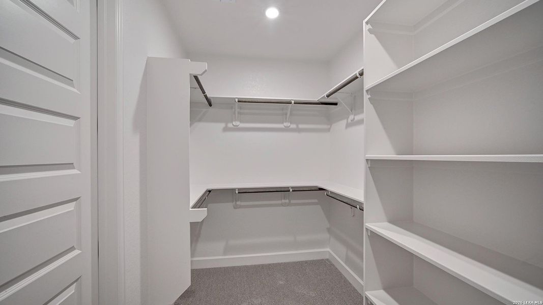 Spacious, unfurnished interior of a new home in Corley Farms, Boerne (Image 18). Spacious, unfurnished interior of a new home in Corley Farms, Boerne (Image 18).