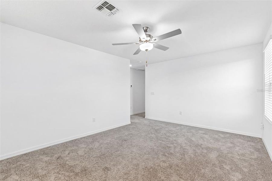 Spacious, unfurnished interior of a new home in , Zephyrhills (Image 21).