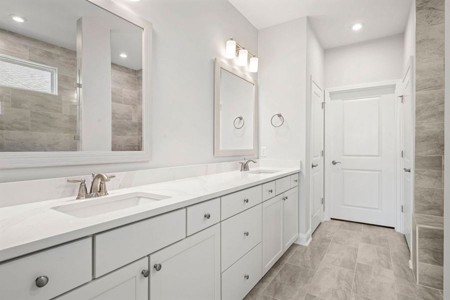 Owner's Suite Bathroom