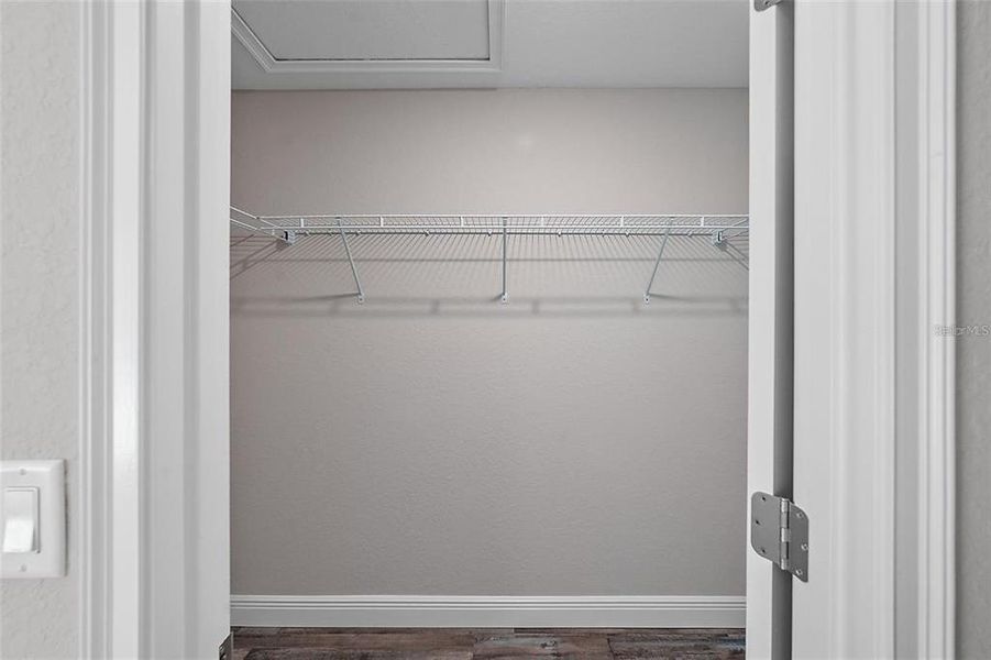 Spacious, unfurnished interior of a new home in , Ocala (Image 15).