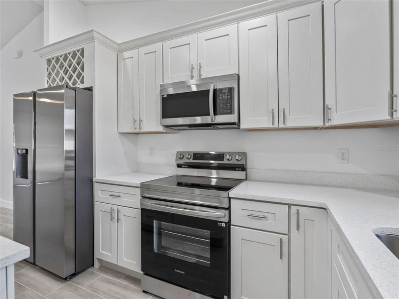 Furnished interior view inside a new home in , Ocala (Image 9).