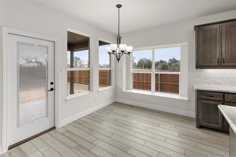 14_15. 719 Soprano - Nook