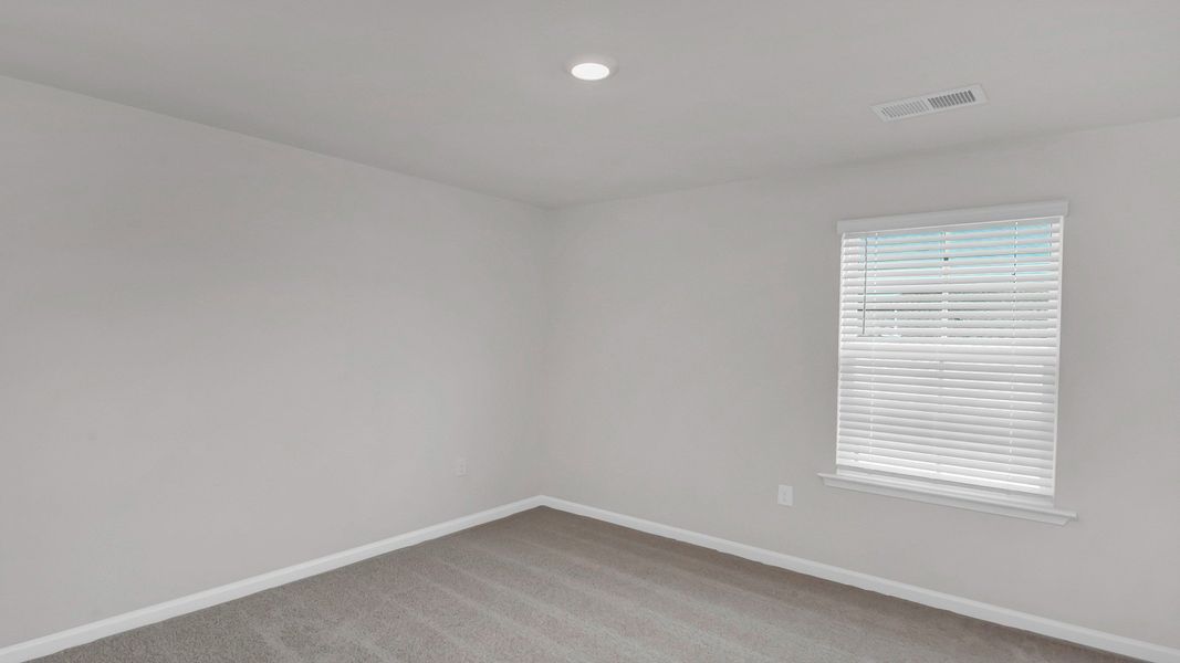 Representative unfurnished interior of a home built from the ROBIE by D.R. Horton in Ferry Grove, Lexington (Image 34).