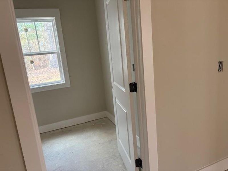Spacious, unfurnished interior of a new home in , Jasper (Image 3).