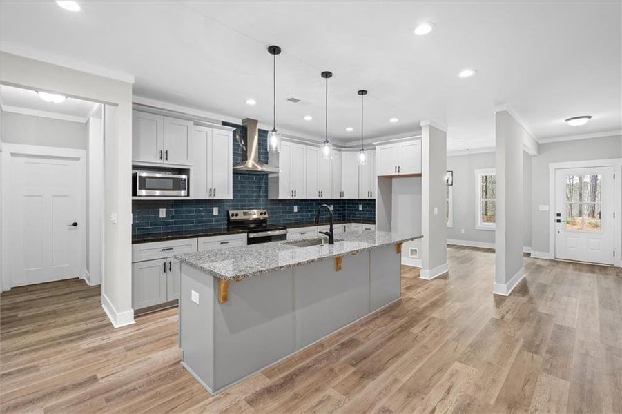 Furnished interior view inside a new home in , Villa Rica (Image 7).