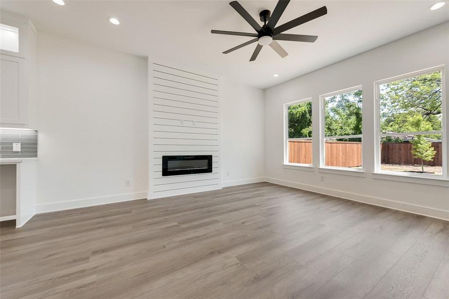 Spacious, unfurnished interior of a new home in , Dallas (Image 13). Spacious, unfurnished interior of a new home in , Dallas (Image 13).