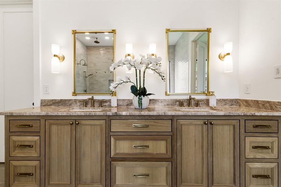 Dual vanity in owners suite