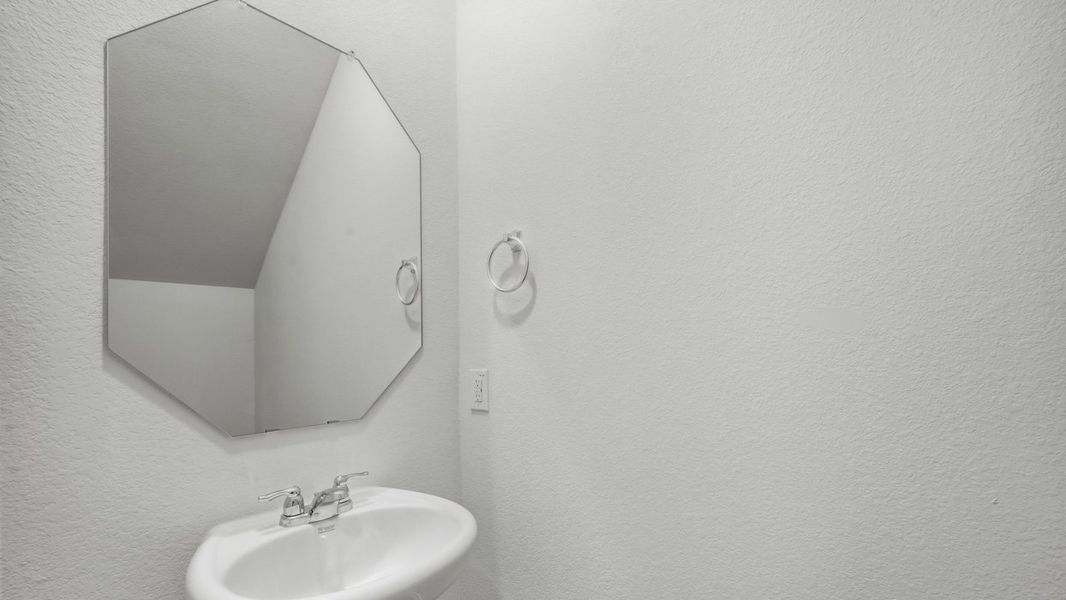 Image 21 representing the Catalina by D.R. Horton in Arbor Trails South, Princeton, TX.