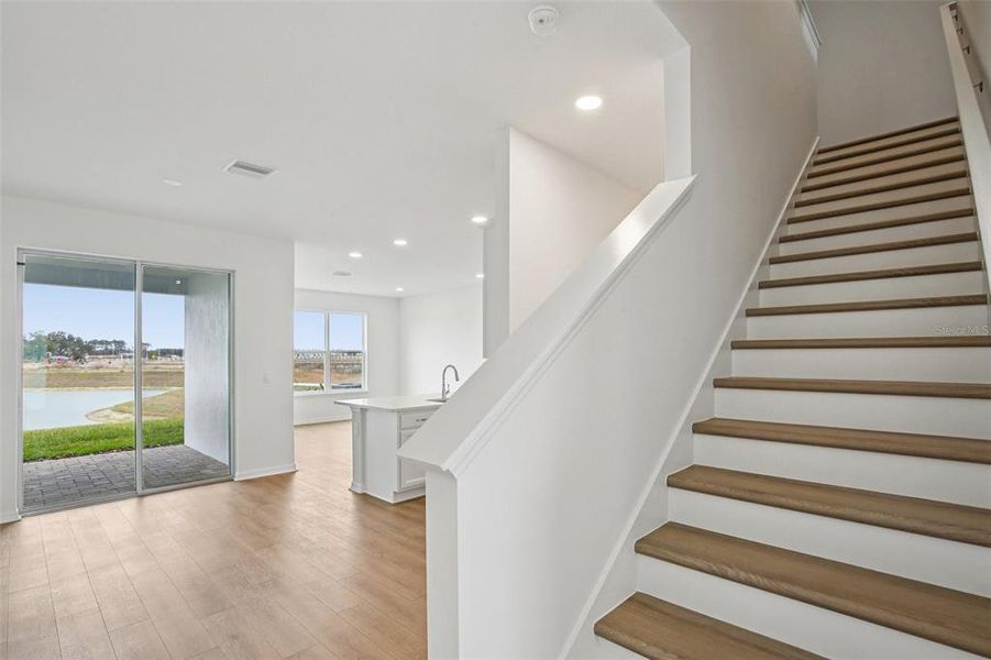 Spacious, unfurnished interior of a new home in , San Antonio (Image 33).