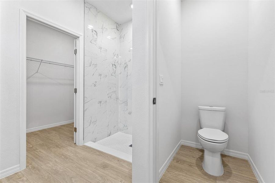 Image 33 of a home in .